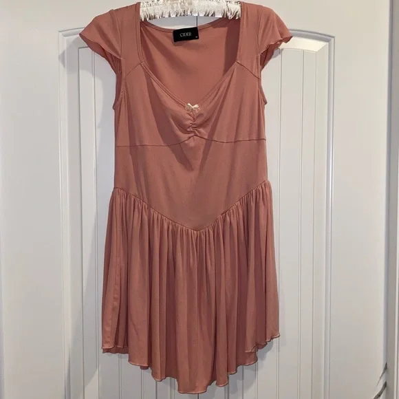 Cider Pink Ruched Bowknot Ruffle Mini Dress - Picture 2 of 10